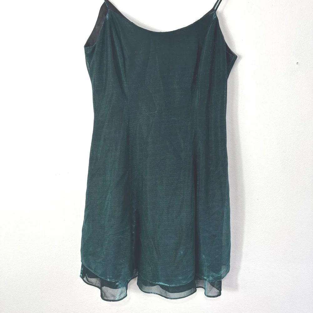 Vintage Steppin Out Mini Dress 11/12‎ Shimmery Metallic Cocktail Party Strappy